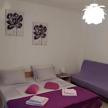 Katarina Apartament Mundanije